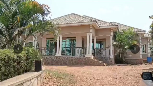 4-bedroom house on 30 decimals in Namugongo Kiwango Estate