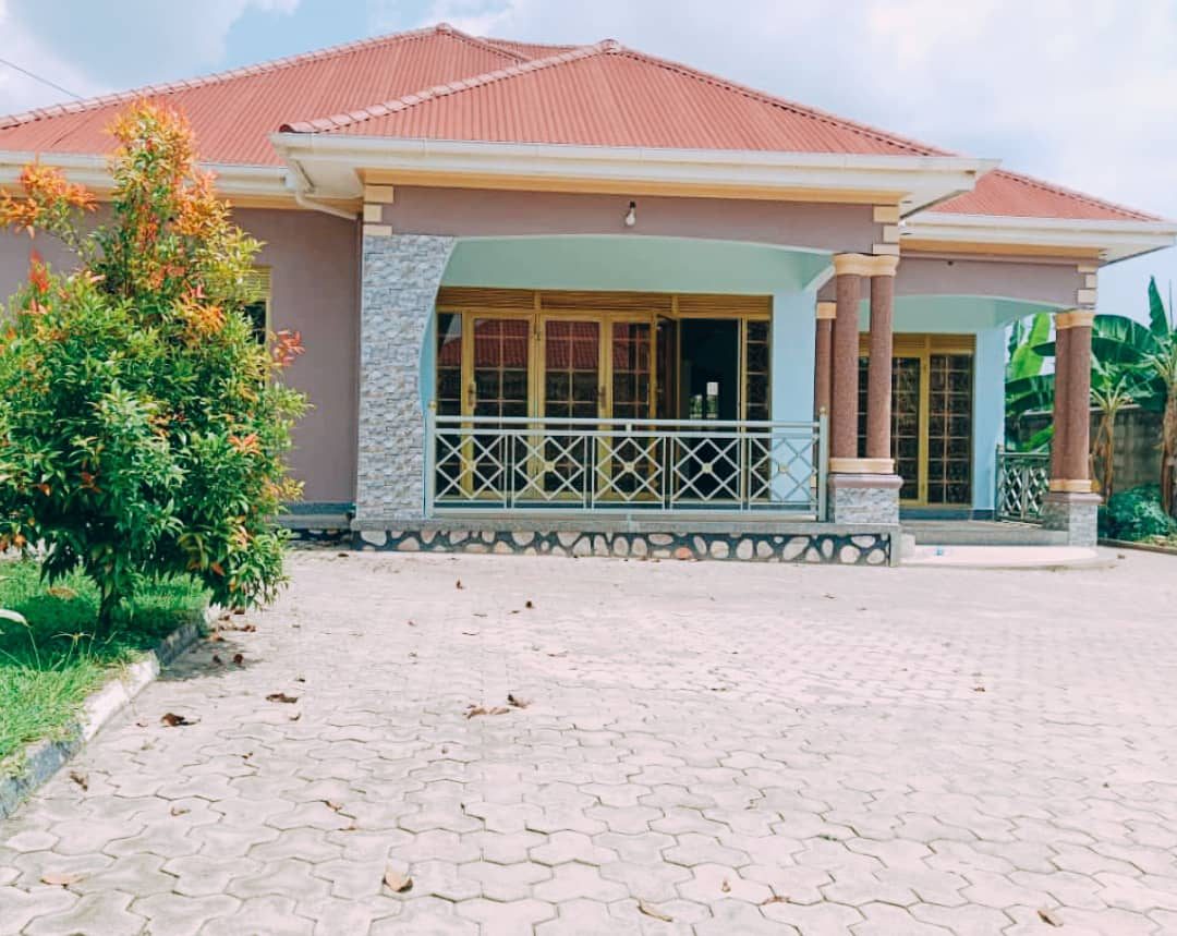 3-bed house for sale in Nama