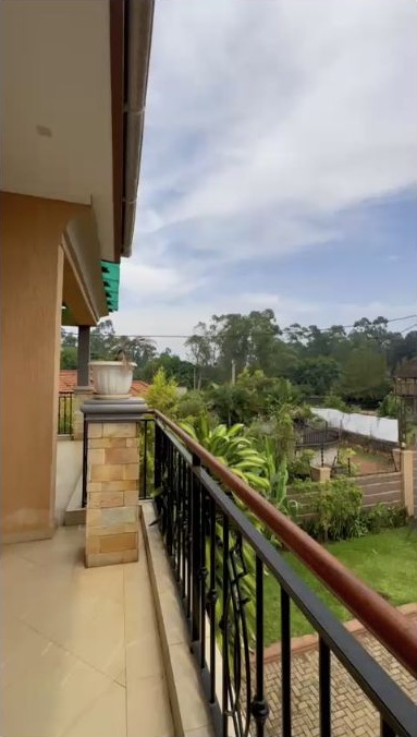 3-bedroom house on 13 decimals in Kira Nsasa