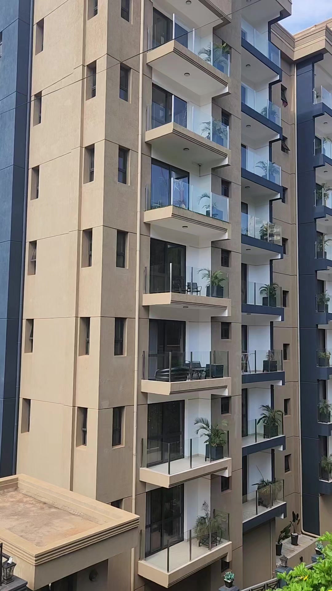 4-bed Property for sale in Kololo
