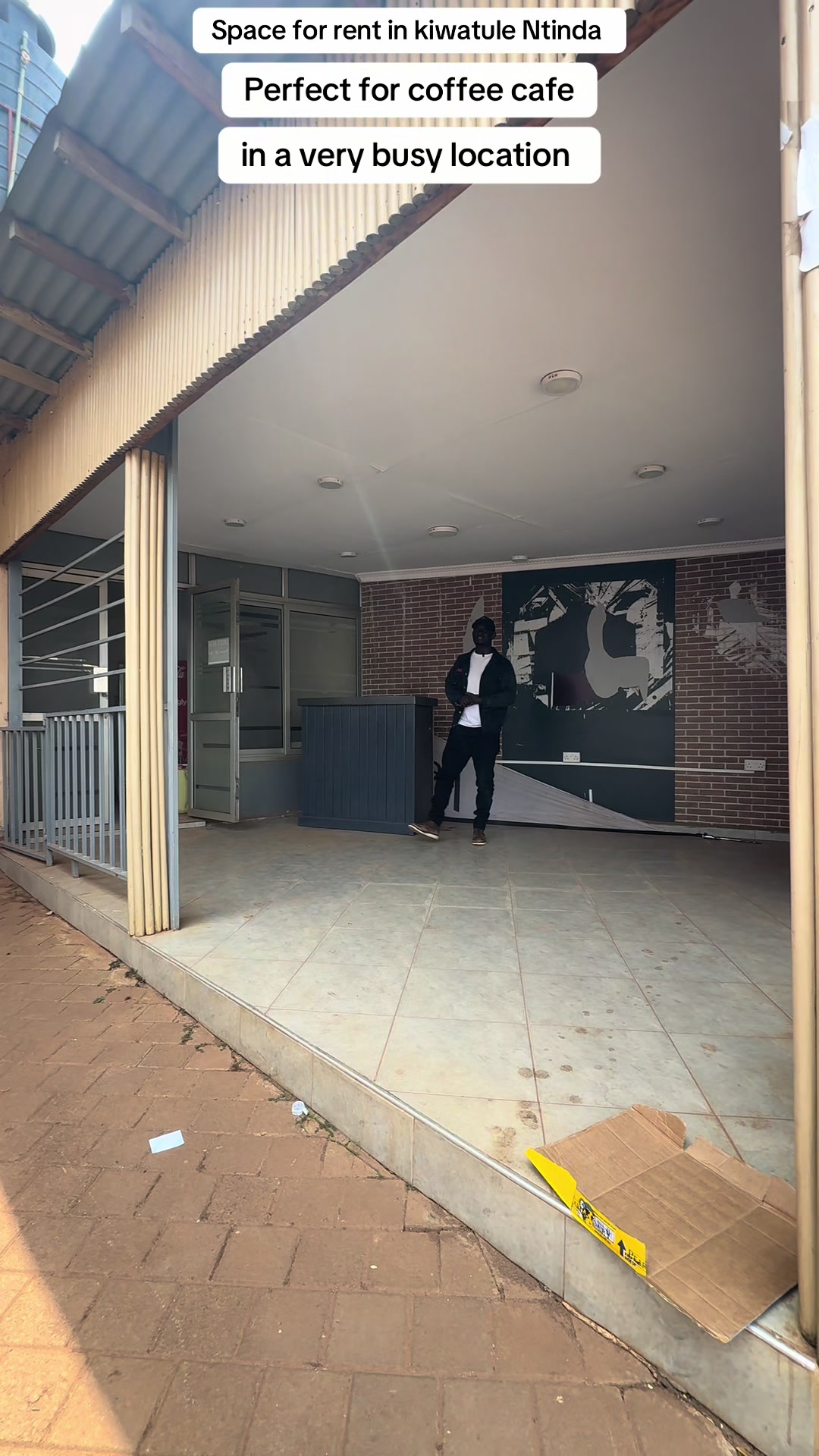 Shop / retail space in Kiwatule