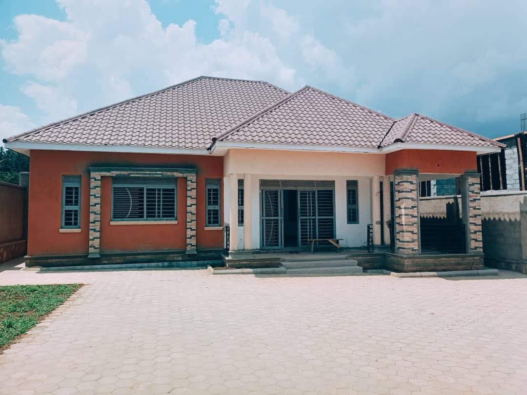 Land for sale in Namugongo