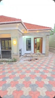 3-bed property for sale in Kira