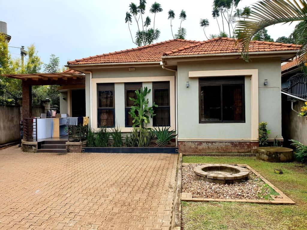 Land for sale in Kira