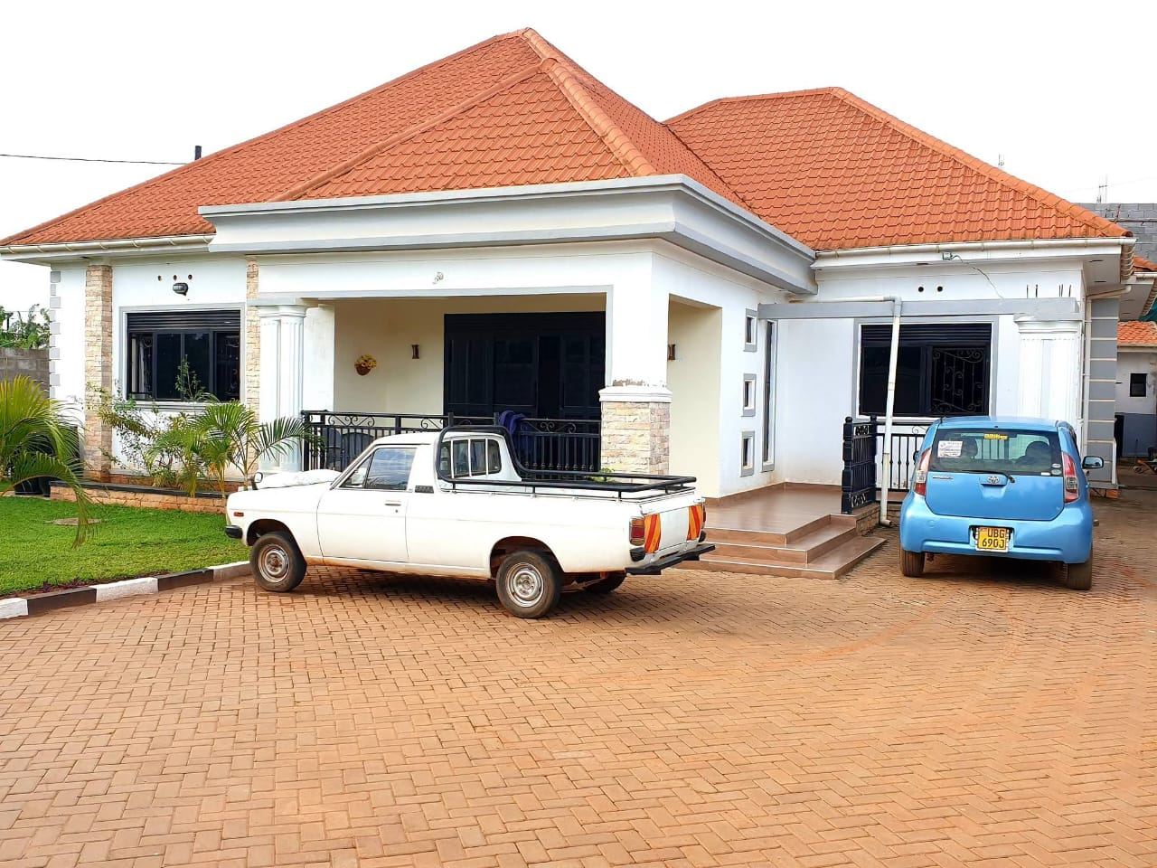 property for sale in Kira