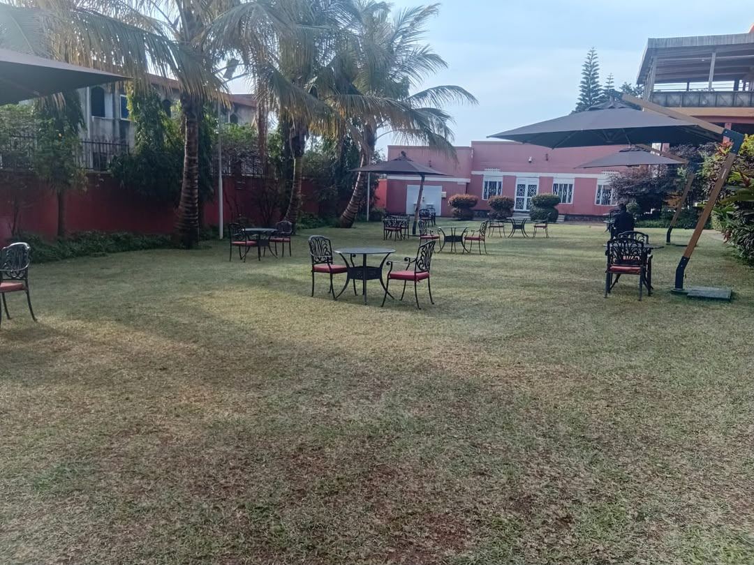 55 - Room Commerical property on 1.6 Arces for sale in Makerere - USD 2M