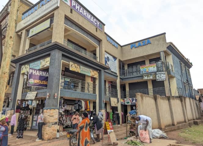 Commercial property in Bulenga