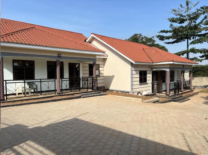 2-bed property for rent in Mbalwa