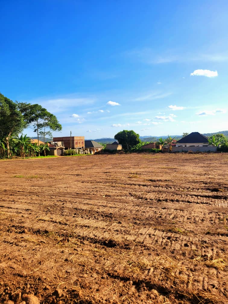 property for sale in Kakiri