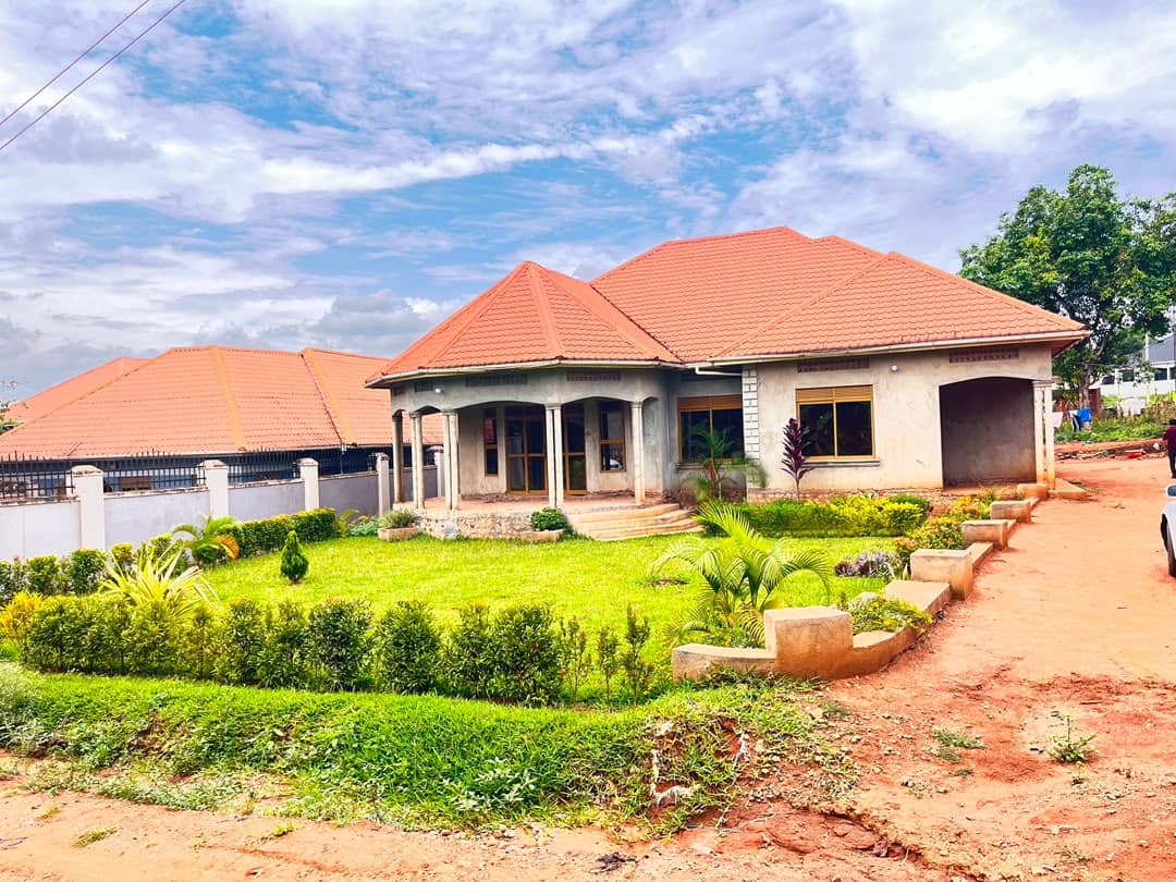 4-bed property for sale in Nakwero