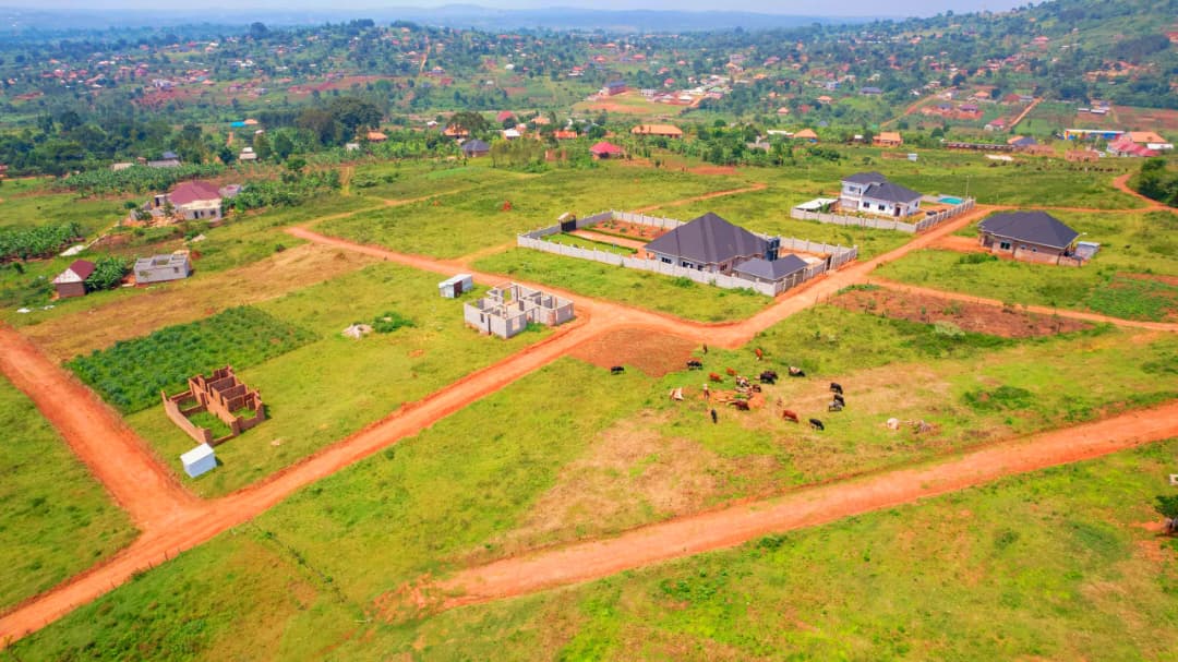 Land for sale in Nakawuka