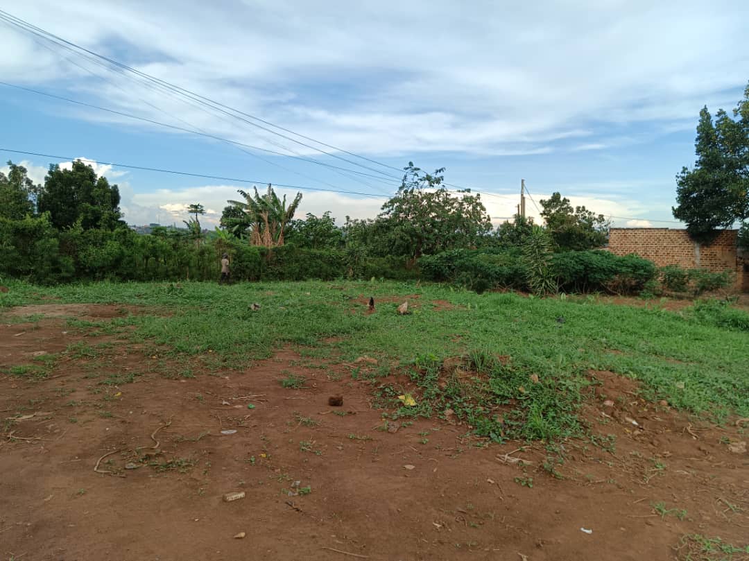 Land for sale in Kira