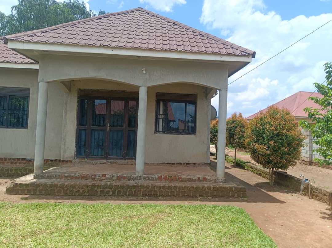 4-bedroom house for sale in Nama
