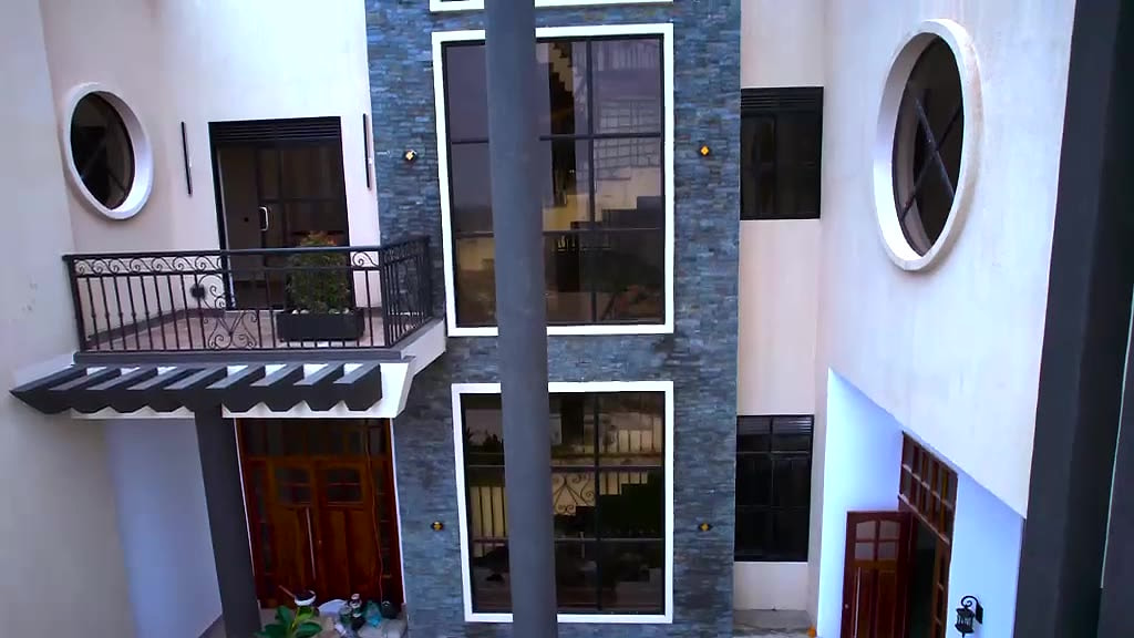 7-bed property for sale in Bwebajja