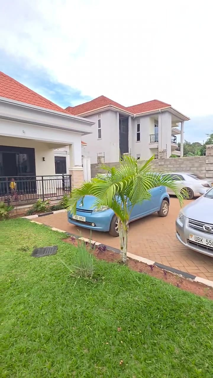 4-Bed property for sale in Kira